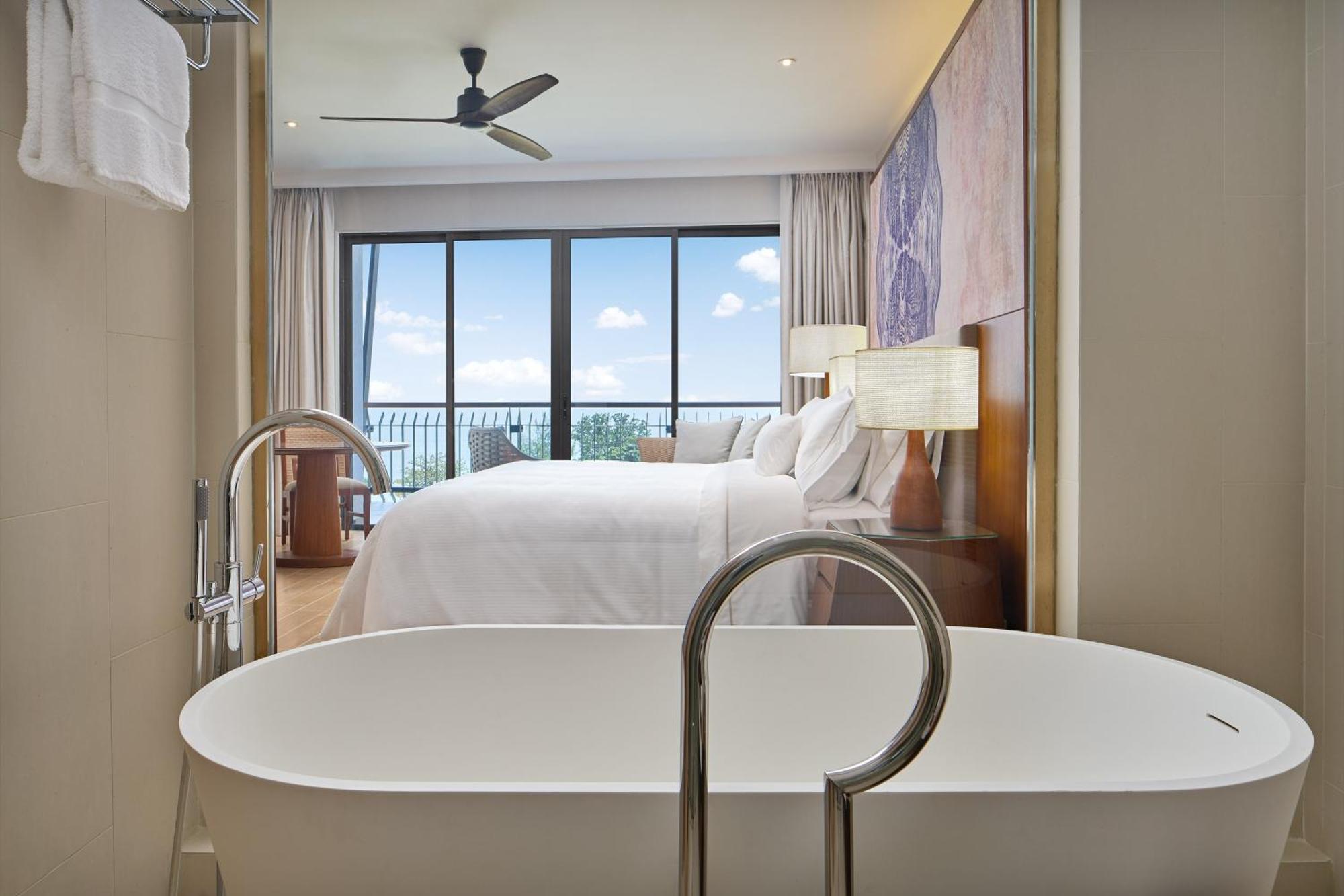 The Westin Coast Resort 5*