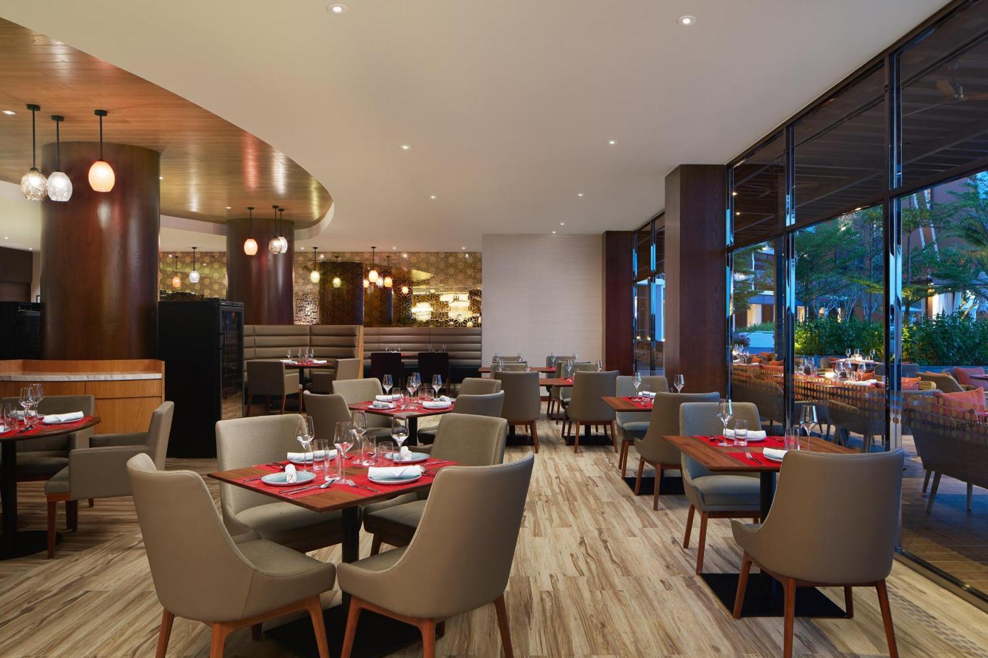 The Westin Coast 5*